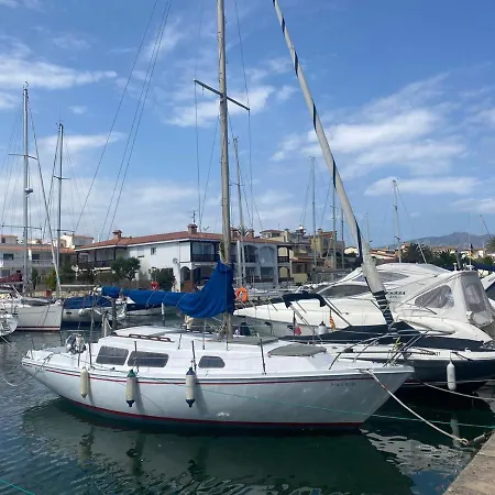 Alojate En Un Velero En O Regala La Experiencia A Alguien Especial *